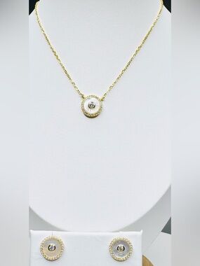 18K Gold Mother-of-Pearl Circle Pendant Necklace and Earrings Set